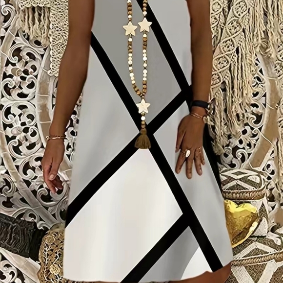 Plus Size Casual Tank Dress, Women's Plus Geometric Print V-neck Tank Dress - Picture 2 of 10